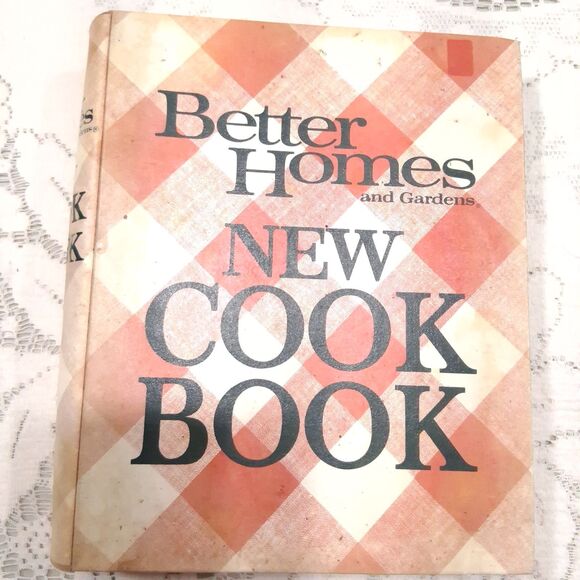 VTG 1976 Better Homes and Gardens New Cookbook 5 Ring Binder - Picture 1 of 10